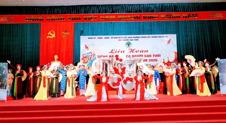 Sôi nổi Liên hoan “Tiếng hát dân ca Người cao tuổi” phường Thanh Liệt năm 2026- Ảnh 7.