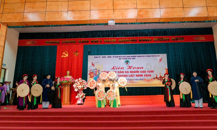 Sôi nổi Liên hoan “Tiếng hát dân ca Người cao tuổi” phường Thanh Liệt năm 2026- Ảnh 11.