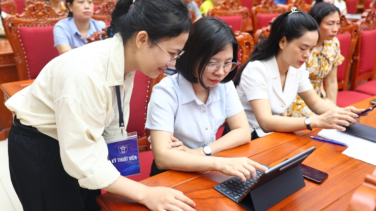 Xã Thạch Thất tập huấn sử dụng Không gian làm việc số HanoiWork- Ảnh 5.