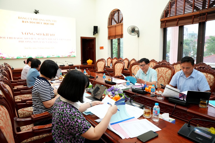 SƠN TÂY CHỌN 10 THÍ SINH VÀO VÒNG CHUNG KHẢO HỘI THI BÁO CÁO VIÊN, TUYÊN TRUYỀN VIÊN GIỎI NĂM 2026- Ảnh 2.