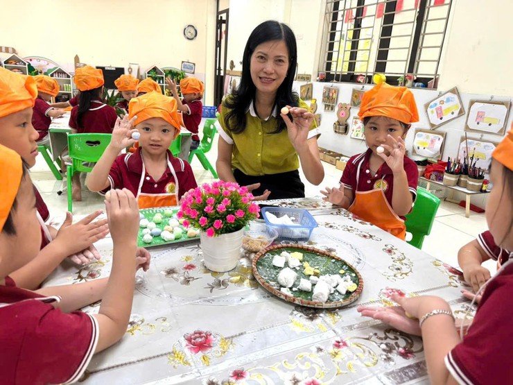 HOẠT ĐỘNG TRẢI NGHIỆM LÀM BÁNH TRÔI ĐÓN TẾT HÀN THỰC- Ảnh 5.