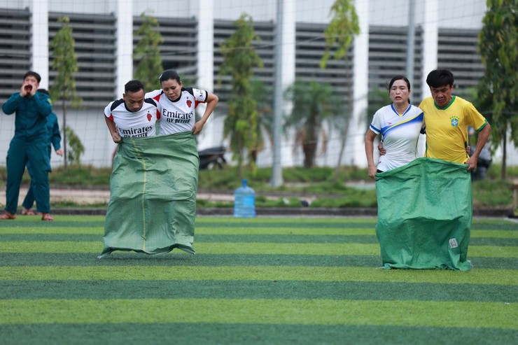 CHUNG KẾT GIẢI BÓNG ĐÁ, THI ĐẤU NHẢY BAO BỐ VÀ BẾ MẠC GIẢI THỂ THAO XÃ ỨNG THIÊN NĂM 2026- Ảnh 7.