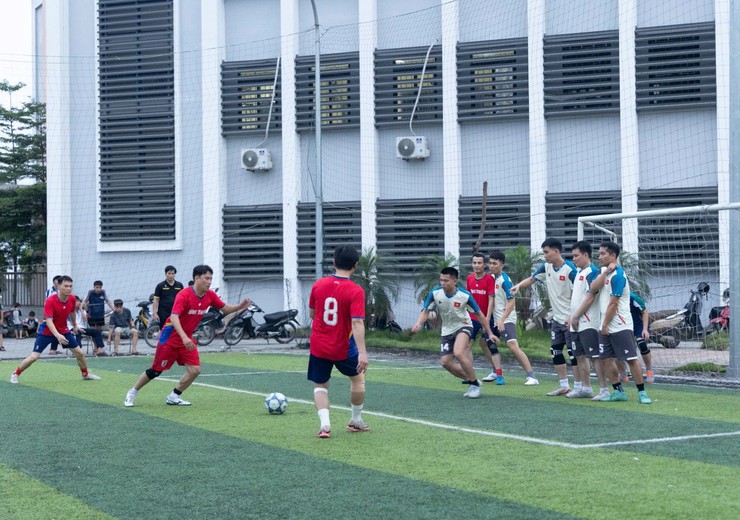 CHUNG KẾT GIẢI BÓNG ĐÁ, THI ĐẤU NHẢY BAO BỐ VÀ BẾ MẠC GIẢI THỂ THAO XÃ ỨNG THIÊN NĂM 2026- Ảnh 3.