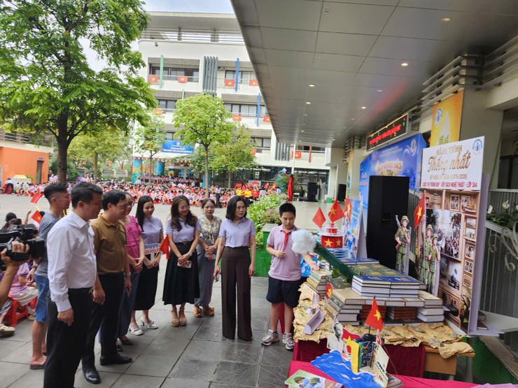 Phường Phúc Lợi lan tỏa tình yêu sách và văn hóa đọc- Ảnh 3.
