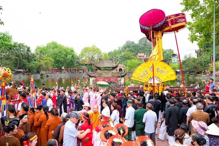 LINH THIÊNG – TRANG NGHIÊM LỄ RƯỚC QUAN TRỌNG NHẤT TẠI LỄ HỘI CHÙA THẦY 2026- Ảnh 5.