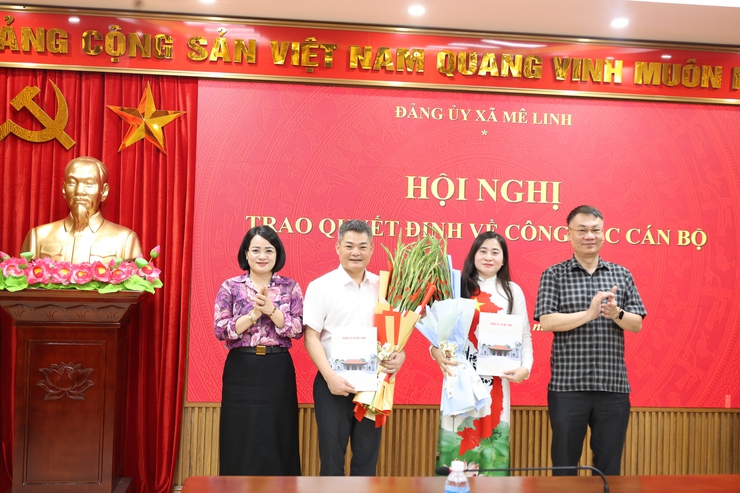 Xã Mê Linh trao quyết định về công tác cán bộ- Ảnh 1.