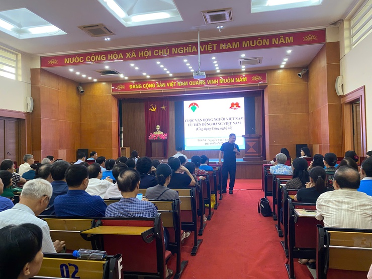 UBMTTQ Việt Nam phường Phúc Lợi tổ chức hội nghị sơ kết công tác Mặt trận và các đoàn thể chính trị - xã hội quý I năm 2026- Ảnh 2.