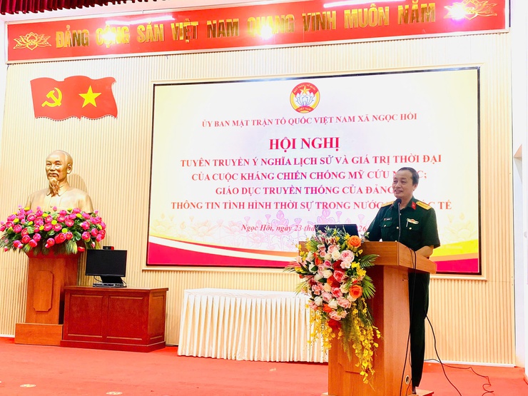 KHƠI DẬY HÀO KHÍ 30/4 – XÃ NGỌC HỒI TỔ CHỨC HỘI NGHỊ TUYÊN TRUYỀN KỶ NIỆM 51 NĂM NGÀY GIẢI PHÓNG MIỀN NAM- Ảnh 2.