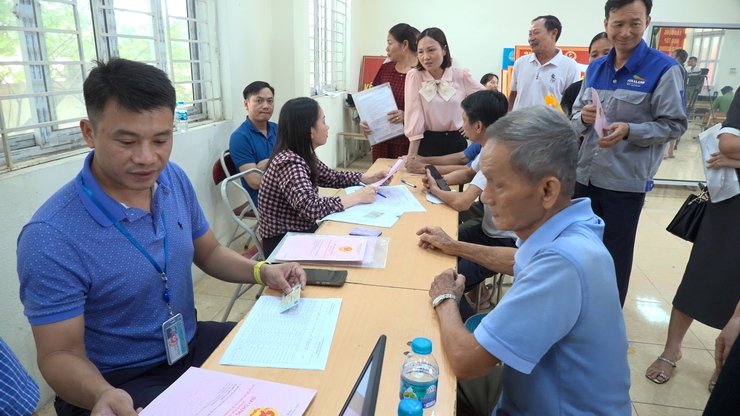 Xã Thanh Oai chi trả hơn 122 tỷ đồng bồi thường, hỗ trợ GPMB dự án Khu đô thị thể thao Olympic tại thôn Trình Xá- Ảnh 5.