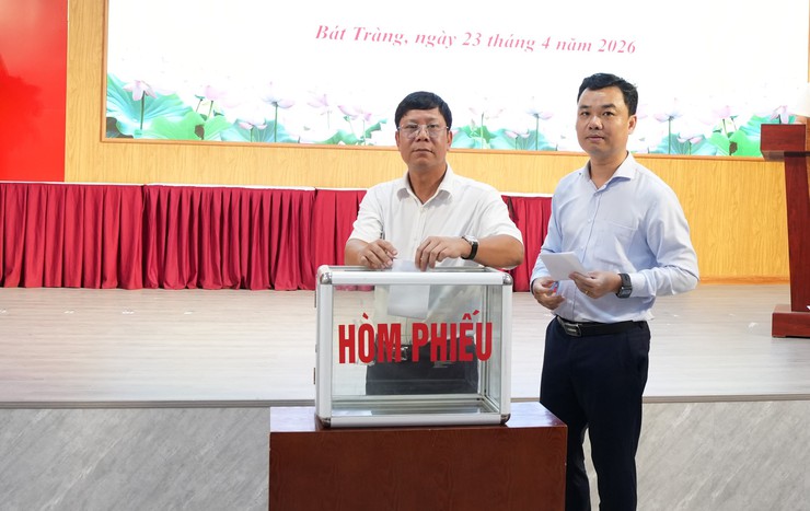 Bát Tràng thực hiện quy trình công tác cán bộ, kiện toàn Ban Chấp hành Đảng bộ xã nhiệm kỳ 2025-2030- Ảnh 4.