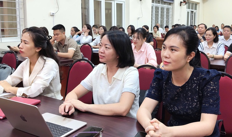 Đoài Phương: Trên 100 cán bộ dự tập huấn sử dụng hệ thống HanoiWork- Ảnh 2.