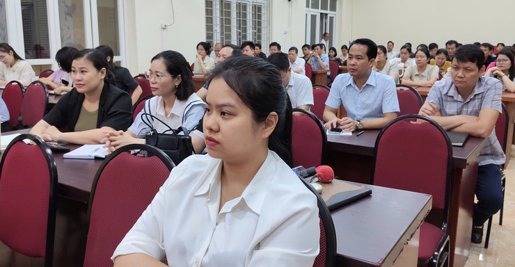 Đoài Phương: Trên 100 cán bộ dự tập huấn sử dụng hệ thống HanoiWork- Ảnh 5.