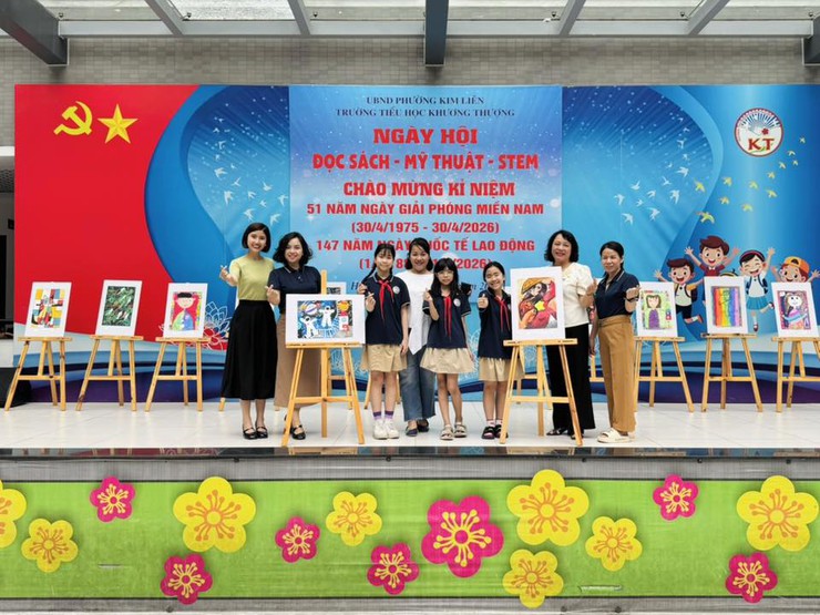 TRƯỜNG TIỂU HỌC KHƯƠNG THƯỢNG HƯỞNG ỨNG NGÀY HỘI ĐỌC SÁCH VÀ TRIỂN LÃM MỸ THUẬT SÁNG TẠO 2026- Ảnh 1.