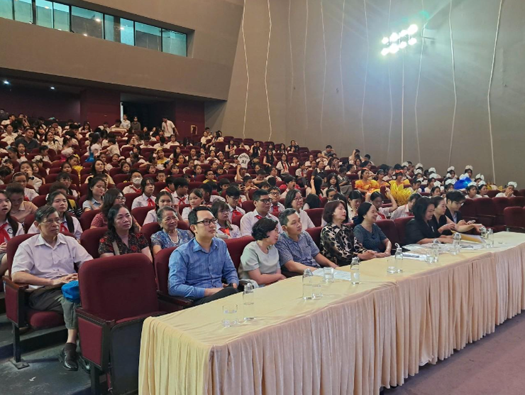 Tưng bừng Ngày Sách và Văn hóa đọc phường Tây Hồ năm 2026: Đánh thức khát vọng tri thức trong kỷ nguyên số- Ảnh 1.