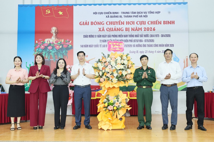 Sôi nổi Giải bóng chuyền hơi Cựu chiến binh xã Quảng Bị năm 2026- Ảnh 4.