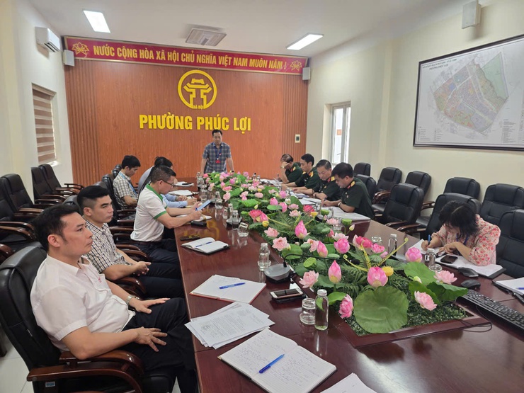Làm việc với các đơn vị Quốc phòng về bàn giao mặt bằng thực hiện các dự án trên địa bàn phường- Ảnh 2.