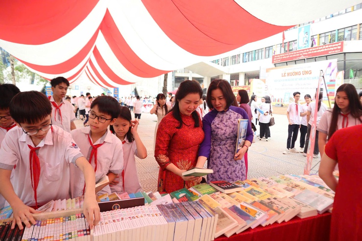 Phường Từ Liêm hưởng ứng Ngày Sách và Văn hóa đọc Việt Nam lần thứ V năm 2026- Ảnh 4.