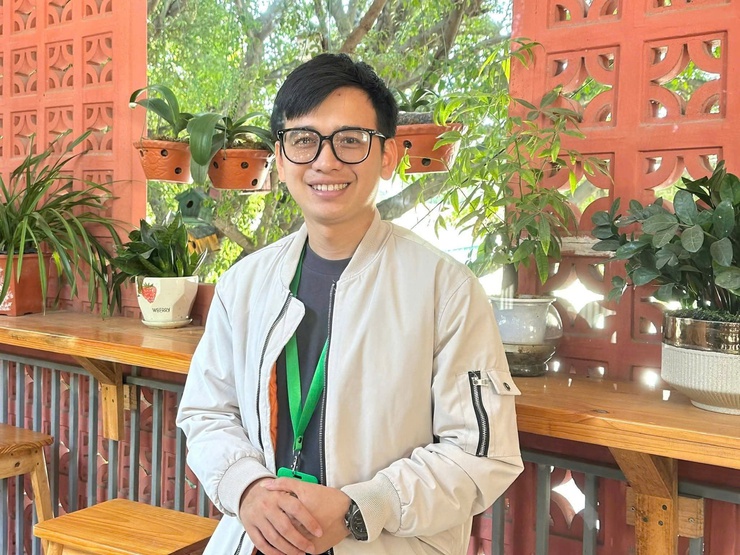 Em Nguyễn Duy Khánh- học sinh lớp 8A8 trường THCS Thư Lâm  – tấm gương sáng từ nghĩa cử nhặt được của rơi, trả người đánh mất- Ảnh 4.