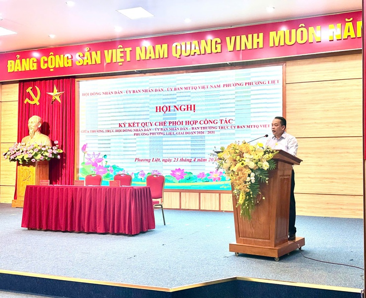 Thường trực HĐND - UBND - Ủy ban MTTQ Việt Nam                                phường Phương Liệt ký kết Quy chế phối hợp công tác- Ảnh 3.