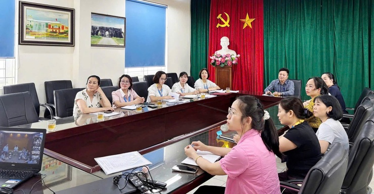 XÃ SÓC SƠN THAM DỰ HỘI NGHỊ TRỰC TUYẾN PHỔ BIẾN, QUÁN TRIỆT LUẬT DÂN SỐ SỐ 113/2025/QH15- Ảnh 2.