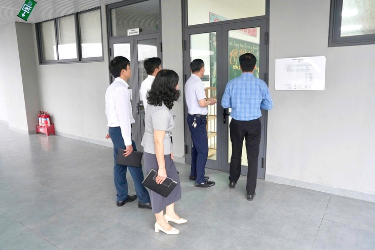 BAN KINH TẾ - NGÂN SÁCH HĐND XÃ THIÊN LỘC KHẢO SÁT CÔNG TÁC QUẢN LÝ, SỬ DỤNG TÀI SẢN CÔNG VÀ CÔNG TÁC THU - CHI TÀI CHÍNH TẠI TRƯỜNG THCS KIM NỖ- Ảnh 11.