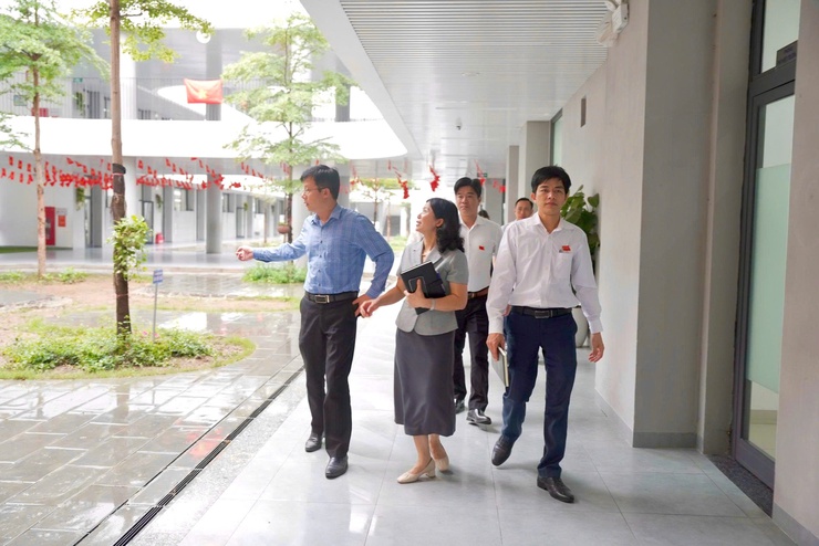 BAN KINH TẾ - NGÂN SÁCH HĐND XÃ THIÊN LỘC KHẢO SÁT CÔNG TÁC QUẢN LÝ, SỬ DỤNG TÀI SẢN CÔNG VÀ CÔNG TÁC THU - CHI TÀI CHÍNH TẠI TRƯỜNG THCS KIM NỖ- Ảnh 8.