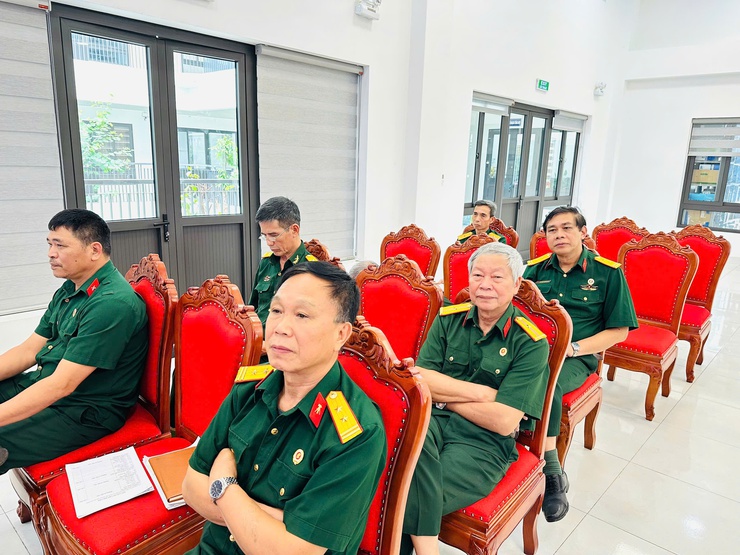 Hội Cựu chiến binh xã Thư Lâm sơ kết đợt thi đua cao điểm chào mừng các sự kiện chính trị trọng đại của đất nước, triển khai nhiệm vụ trọng tâm năm 2026- Ảnh 5.
