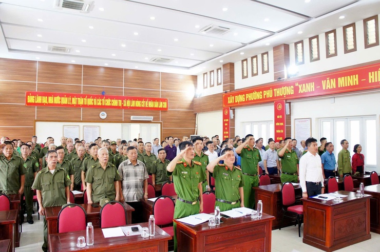 Lễ ra mắt đội dân phòng Phường Phú Thượng – tăng cường lực lượng tại chỗ, chủ động bảo đảm an ninh, an toàn địa bàn- Ảnh 1.