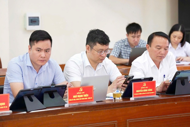 HỘI NGHỊ LẦN THỨ TÁM BAN CHẤP HÀNH ĐẢNG BỘ XÃ THIÊN LỘC, NHIỆM KỲ 2025 – 2030- Ảnh 11.
