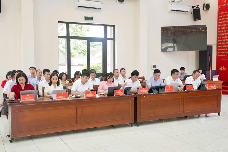 HỘI NGHỊ LẦN THỨ TÁM BAN CHẤP HÀNH ĐẢNG BỘ XÃ THIÊN LỘC, NHIỆM KỲ 2025 – 2030- Ảnh 10.