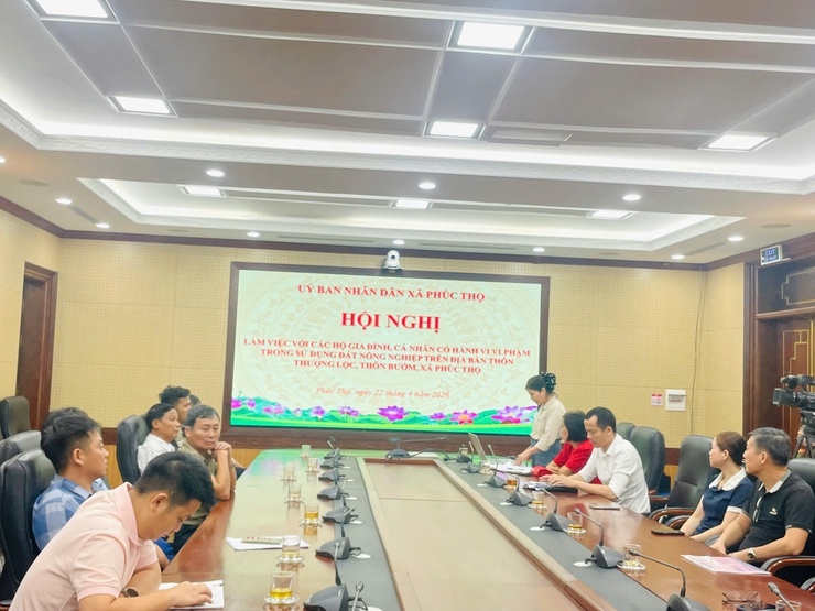 UBND xã làm việc với các hộ vi phạm đất nông nghiệp trên địa bàn thuộc thôn Bướm và Thượng Lộc- Ảnh 5.