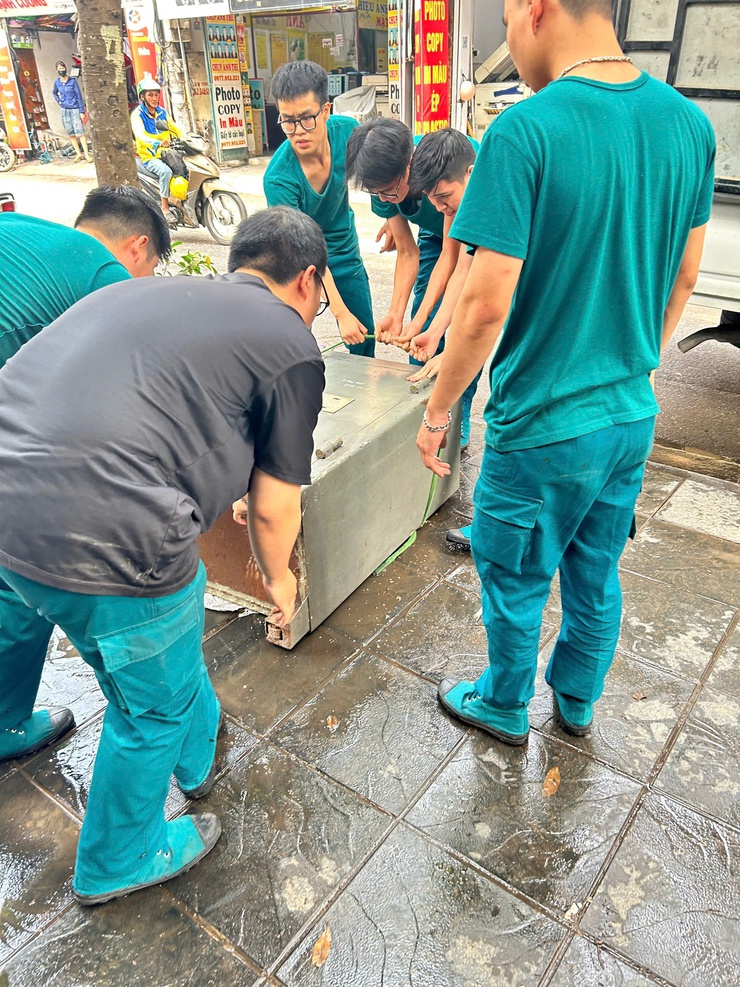 Thanh Xuân: Lực lượng Dân quân thường trực xung kích hỗ trợ Nhân dân giải phóng mặt bằng- Ảnh 3.