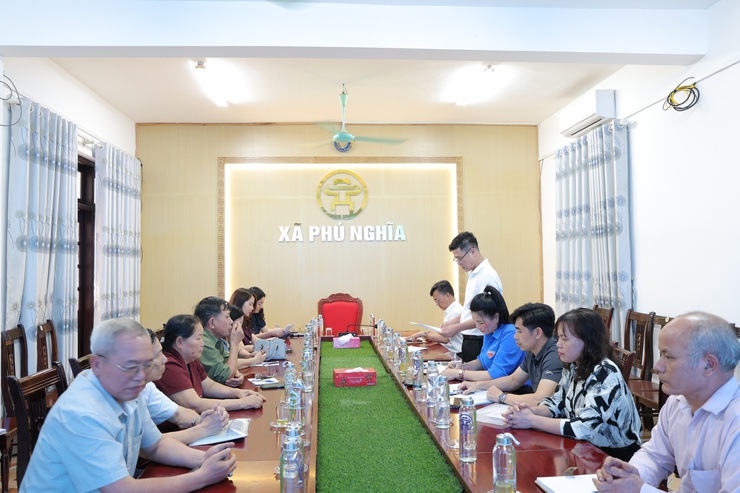 Phú Nghĩa tổ chức bàn giao các Hội được Đảng, Nhà nước giao nhiệm vụ và các Hội quần chúng về trực thuộc Ủy ban Mặt trận tổ quốc Việt Nam xã- Ảnh 2.