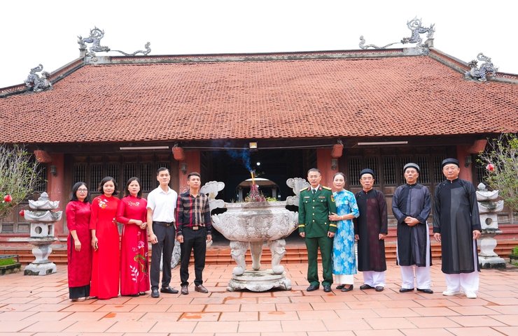 THÔN NGÔ SÀI VINH DANH TÂN TIẾN SĨ MỚI CỦA THÔN, LAN TỎA TRUYỀN THỐNG HIẾU HỌC- Ảnh 11.