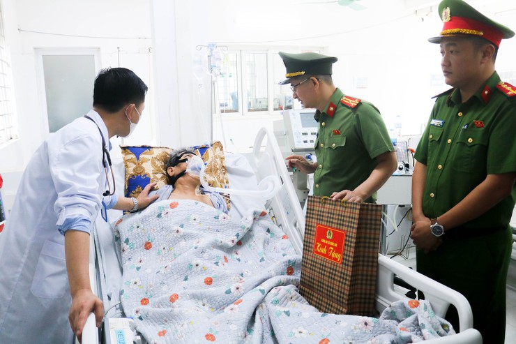 Lan tỏa yêu thương từ chương trình "Suất ăn nghĩa tình" tại Quốc Oai- Ảnh 1.