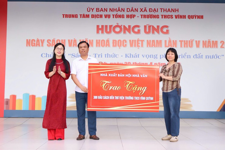 Ngày "Sách và Văn hóa đọc Việt Nam" lần thứ 5 năm 2026: "Lan tỏa văn hóa đọc - Kết nối tri thức - Phát triển xã hội học tập"- Ảnh 1.