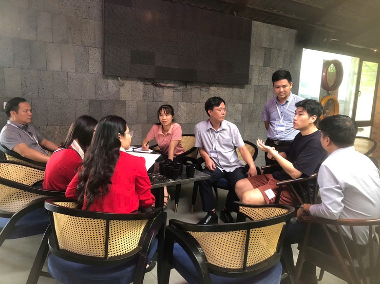 Phú Xuyên: Tăng cường kiểm tra hoạt động kinh doanh karaoke, siết chặt quản lý lĩnh vực văn hóa- Ảnh 3.