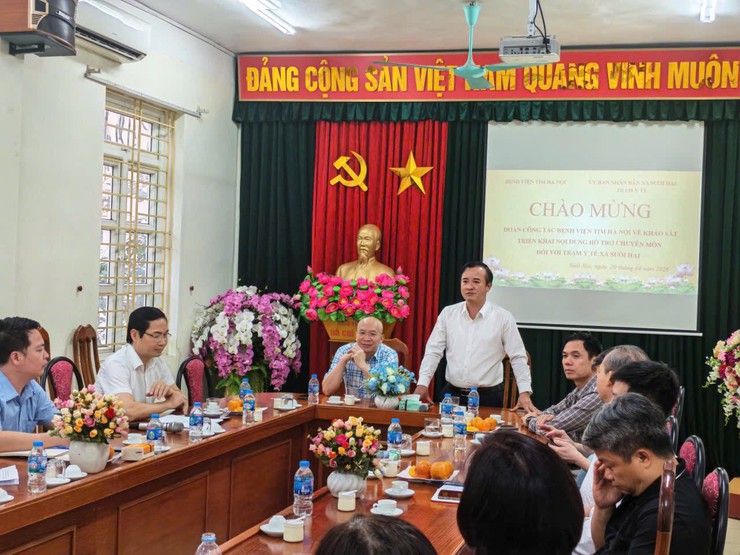 Xã Suối Hai khảo sát, thống nhất nội dung hỗ trợ chuyên môn với Bệnh viện Tim Hà Nội- Ảnh 1.