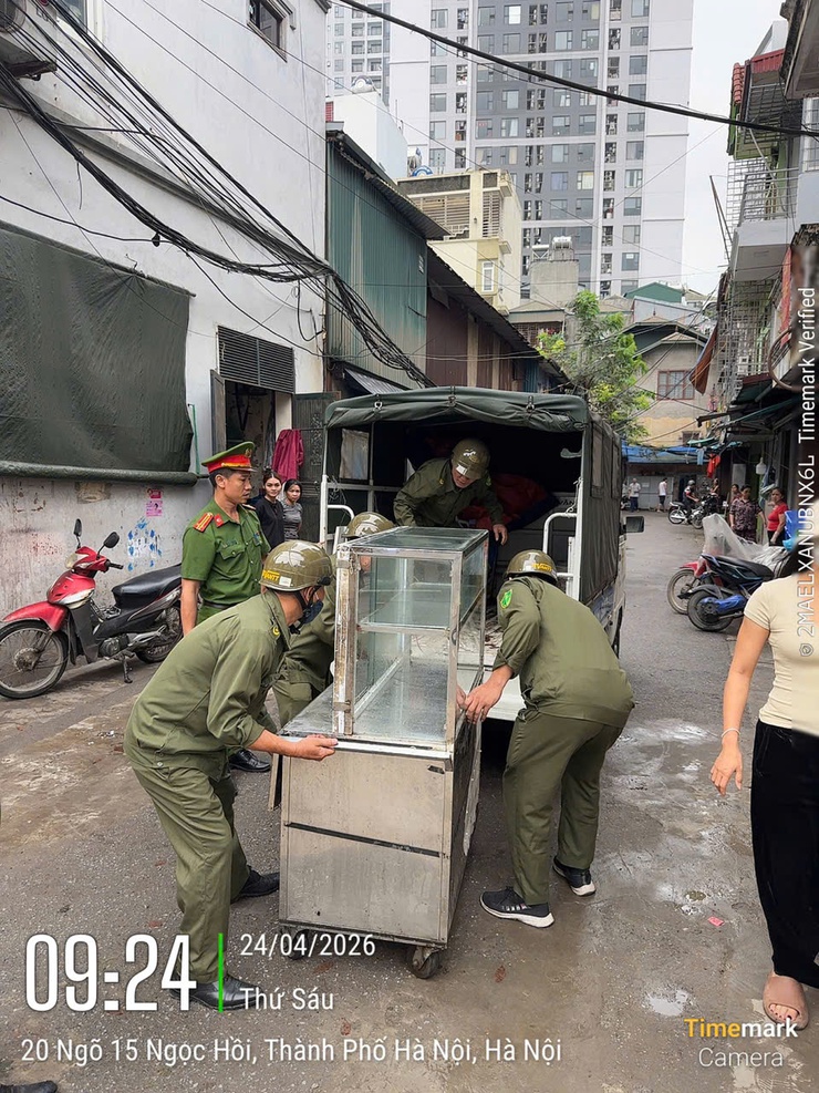 Phường Yên Sở quyết liệt xử lý vi phạm trật tự đô thị- Ảnh 2.