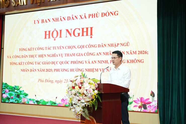 Hội nghị tổng kết công tác tuyển chọn và gọi công dân nhập ngũ, công dân thực hiện nghĩa vụ Công an nhân dân xã Phù Đổng năm 2026. - Ảnh 3.