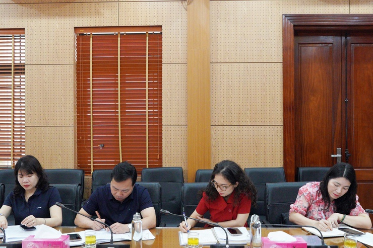 Đoàn kiểm tra Thành phố kiểm tra công tác quản lý giết mổ, kinh doanh sản phẩm động vật tại phường Chương Mỹ- Ảnh 3.