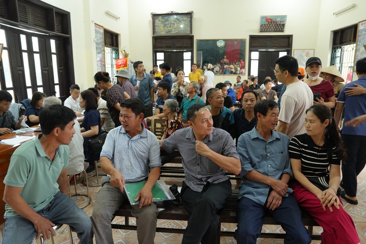 Xã Thanh Oai tiếp tục chi trả tiền bồi thường, hỗ trợ GPMB cho 150 hộ dân thôn Cự Thần- Ảnh 2.