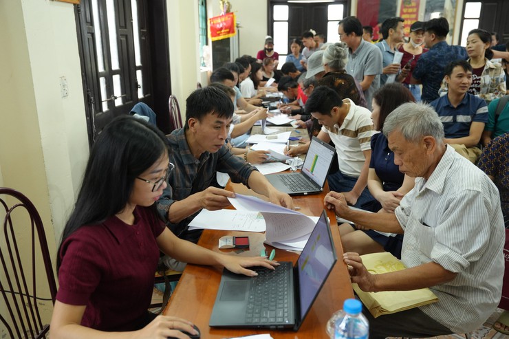 Xã Thanh Oai tiếp tục chi trả tiền bồi thường, hỗ trợ GPMB cho 150 hộ dân thôn Cự Thần- Ảnh 3.