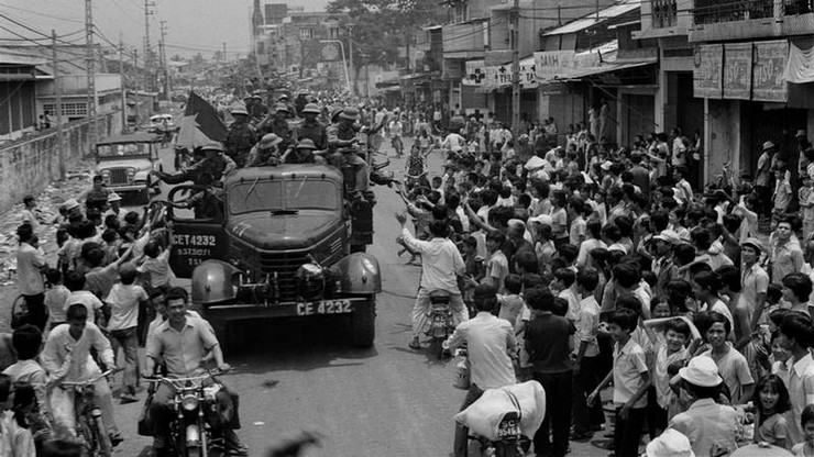 Kỷ niệm 51 năm Ngày Giải phóng miền Nam, thống nhất đất nước: Từ “Mốc son chói lọi trong lịch sử dân tộc” đến khát vọng hùng cường, thịnh vượng
- Ảnh 2.