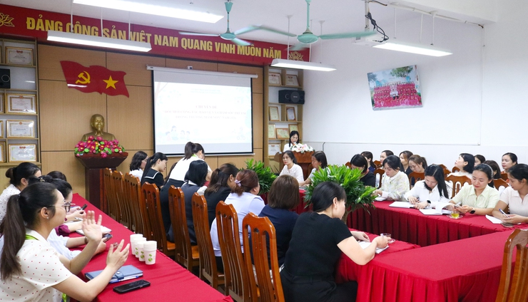 Trường mầm non Nghĩa Hương xã Kiều Phú tổ chức hội nghị chuyên đề "Đổi mới công tác bảo vệ và chăm sóc trẻ em trong Trường Mầm non" năm 2026- Ảnh 1.