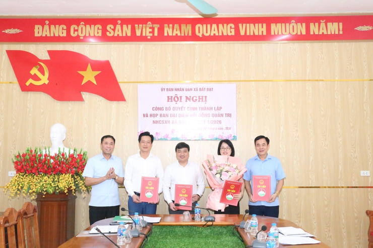 Hội nghị công bố quyết định thành lập Ban đại diện Hội đồng quản trị Ngân hàng Chính sách xã hội xã Bất Bạt và đánh giá hoạt động tín dụng chính sách quý I, triển khai phương hướng, nhiệm vụ quý II năm 2026- Ảnh 1.