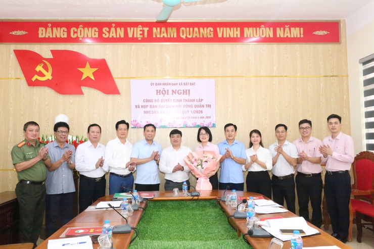 Hội nghị công bố quyết định thành lập Ban đại diện Hội đồng quản trị Ngân hàng Chính sách xã hội xã Bất Bạt và đánh giá hoạt động tín dụng chính sách quý I, triển khai phương hướng, nhiệm vụ quý II năm 2026- Ảnh 2.