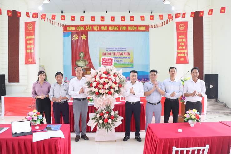 Hợp tác xã nông nghiệp Phú Sơn tổ chức Đại hội thường niên năm 2025, kiện toàn tổ chức bộ máy nhiệm kỳ 2022–2027- Ảnh 1.