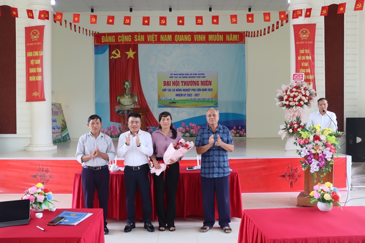 Hợp tác xã nông nghiệp Phú Sơn tổ chức Đại hội thường niên năm 2025, kiện toàn tổ chức bộ máy nhiệm kỳ 2022–2027- Ảnh 5.