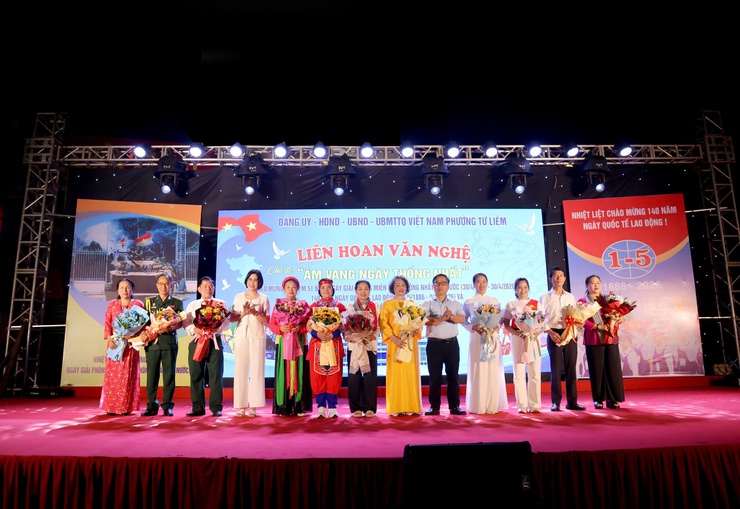 Liên hoan văn nghệ “Âm vang ngày thống nhất” – lan tỏa niềm tự hào dân tộc- Ảnh 3.